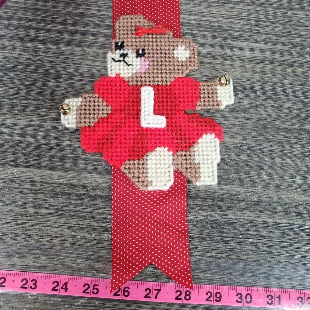 Vintage 80s Plastic Canvas 38